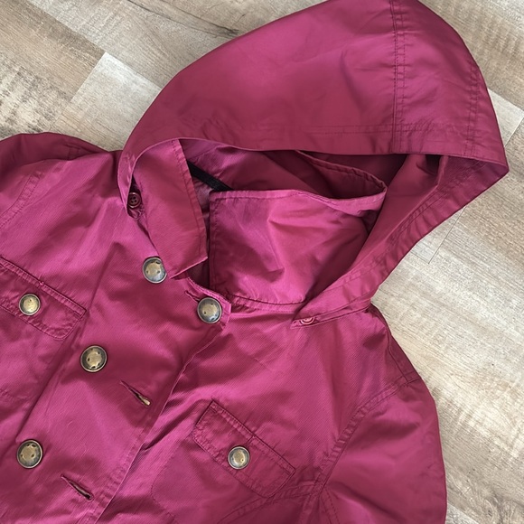 Hurley Raincoat - Picture 2 of 11